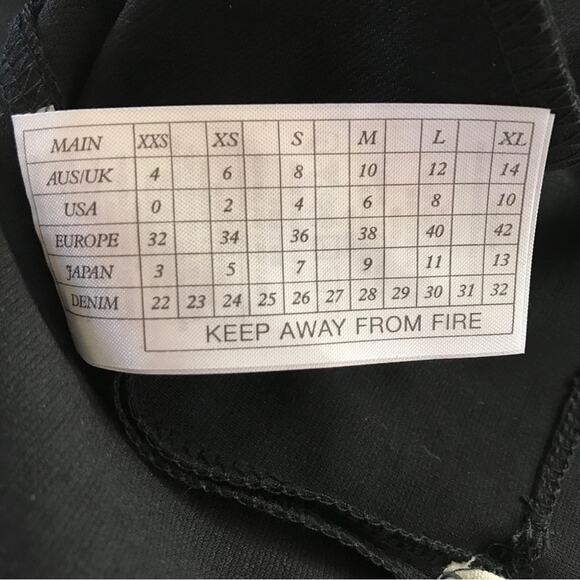 One Teaspoon Black Gold Sequin Bodycon Party NYE Graduation Holiday Dress XXS - Picture 13 of 13